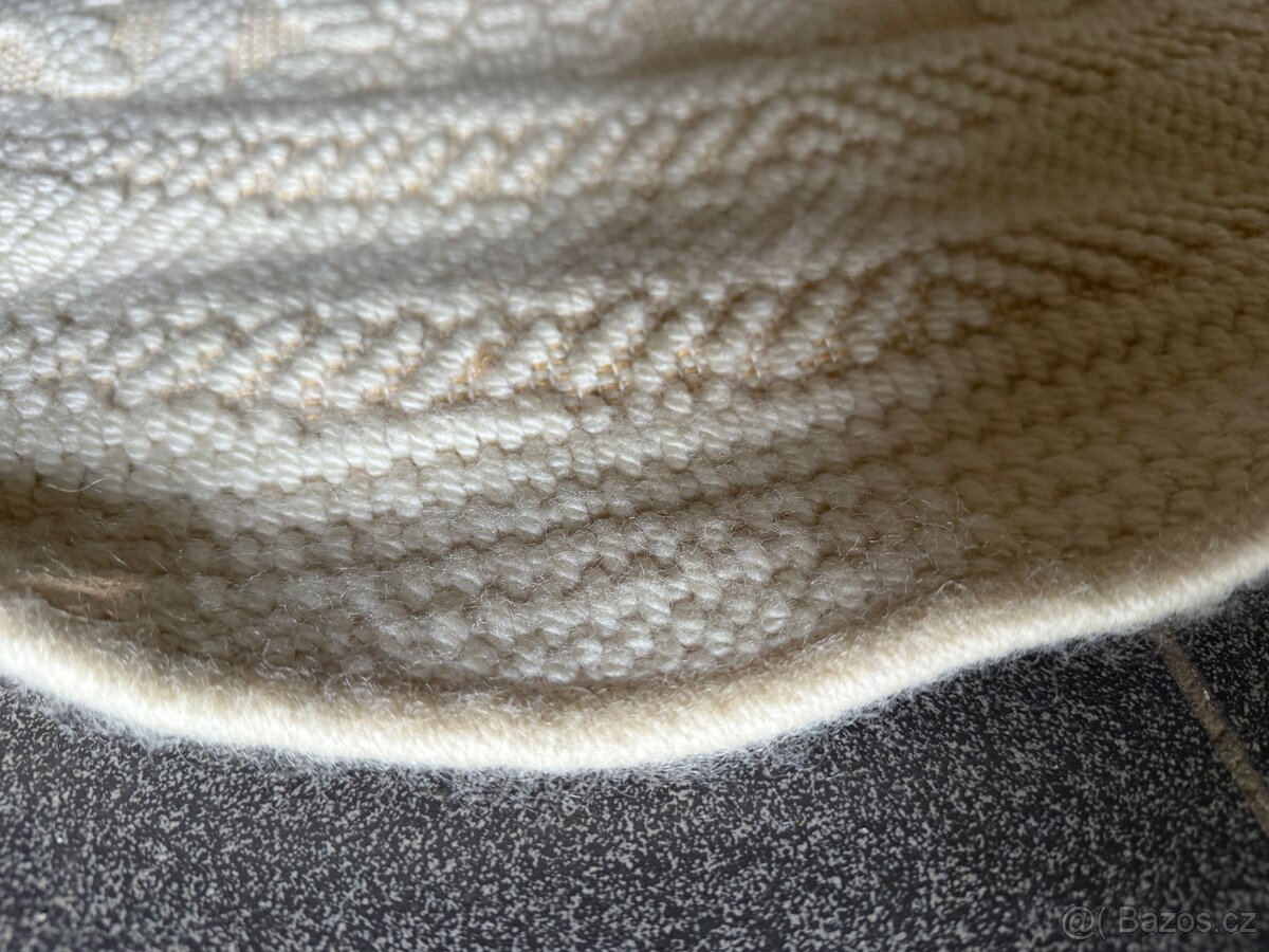 Bílý koberec 190 × 280 cm – velmi dobrý stav - 3