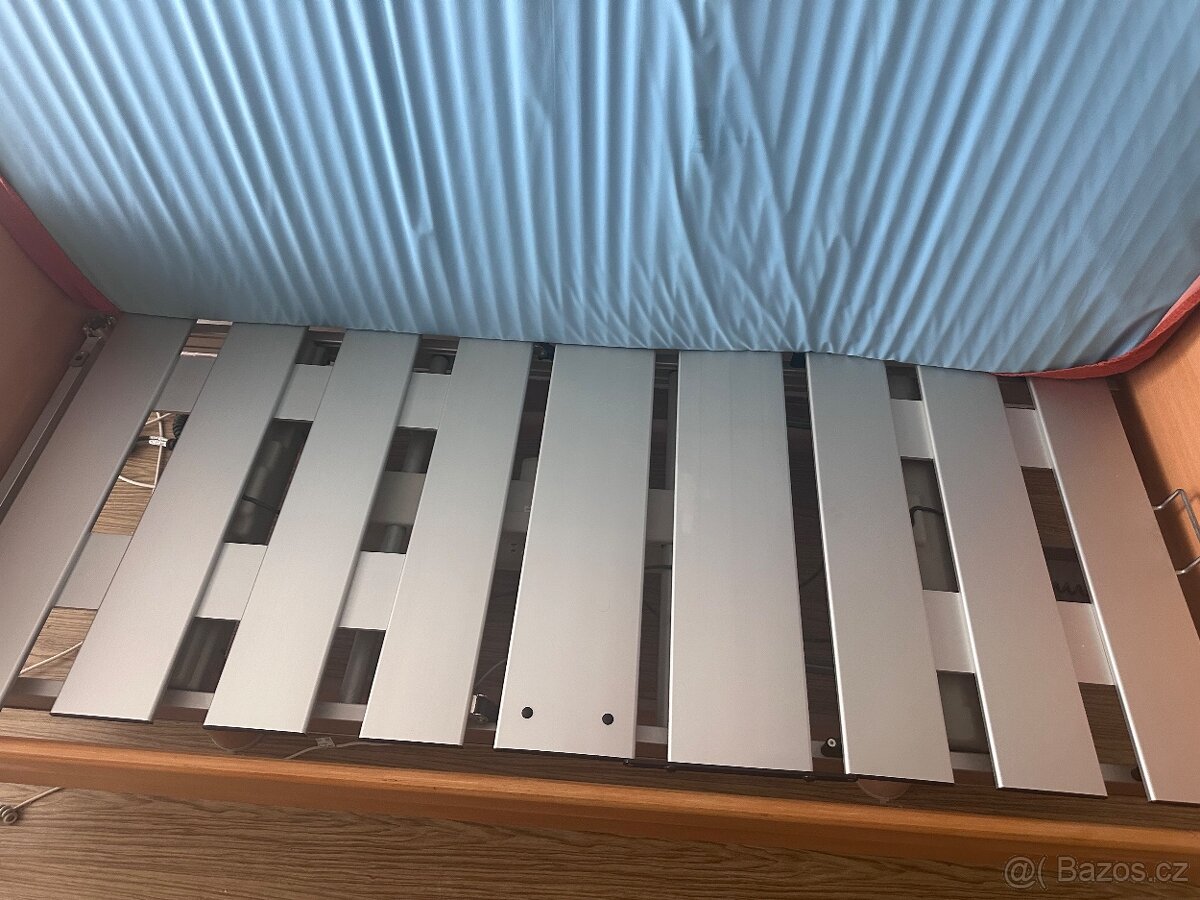 Elektrická polohovací postel - 3