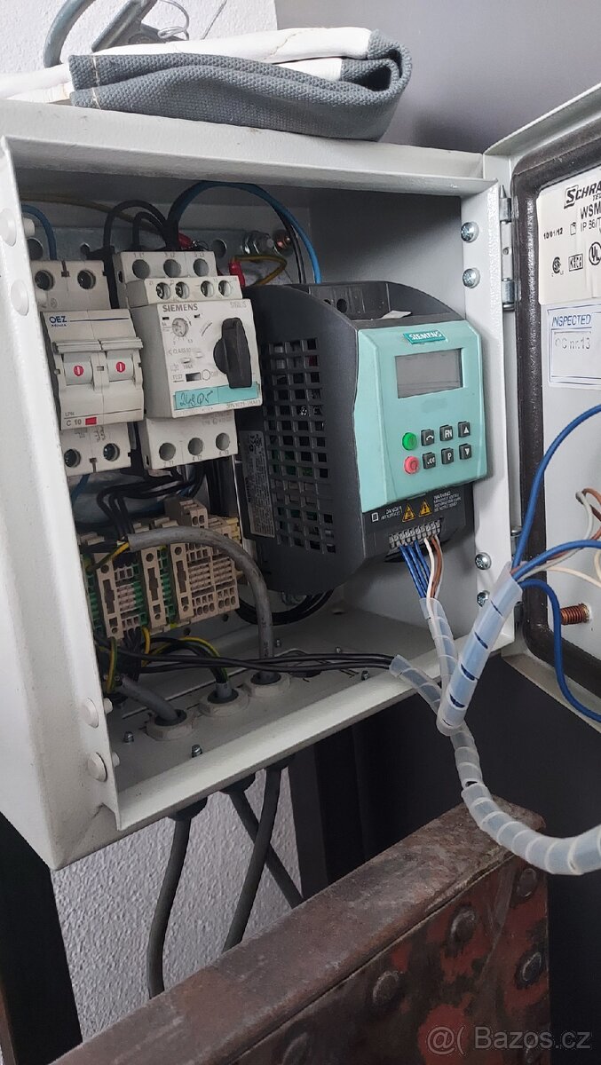 Maly soustruh s frekvencnim menicem - 3