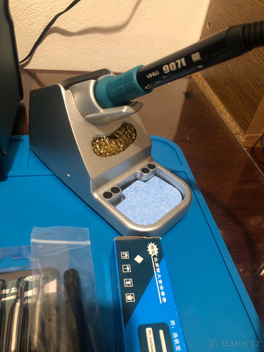 Pájecí stanice YIHUA - 3