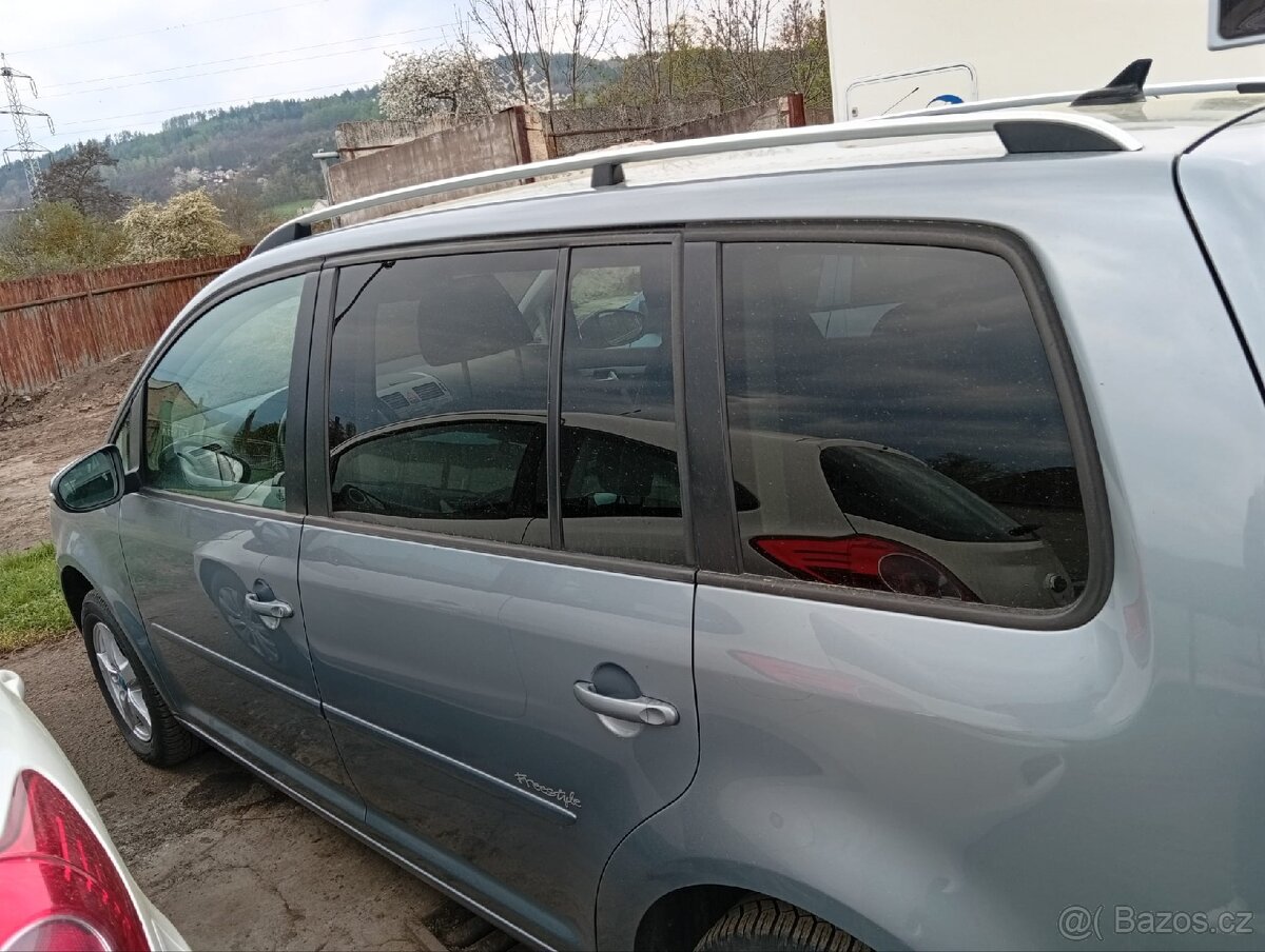 VW Touran - 3