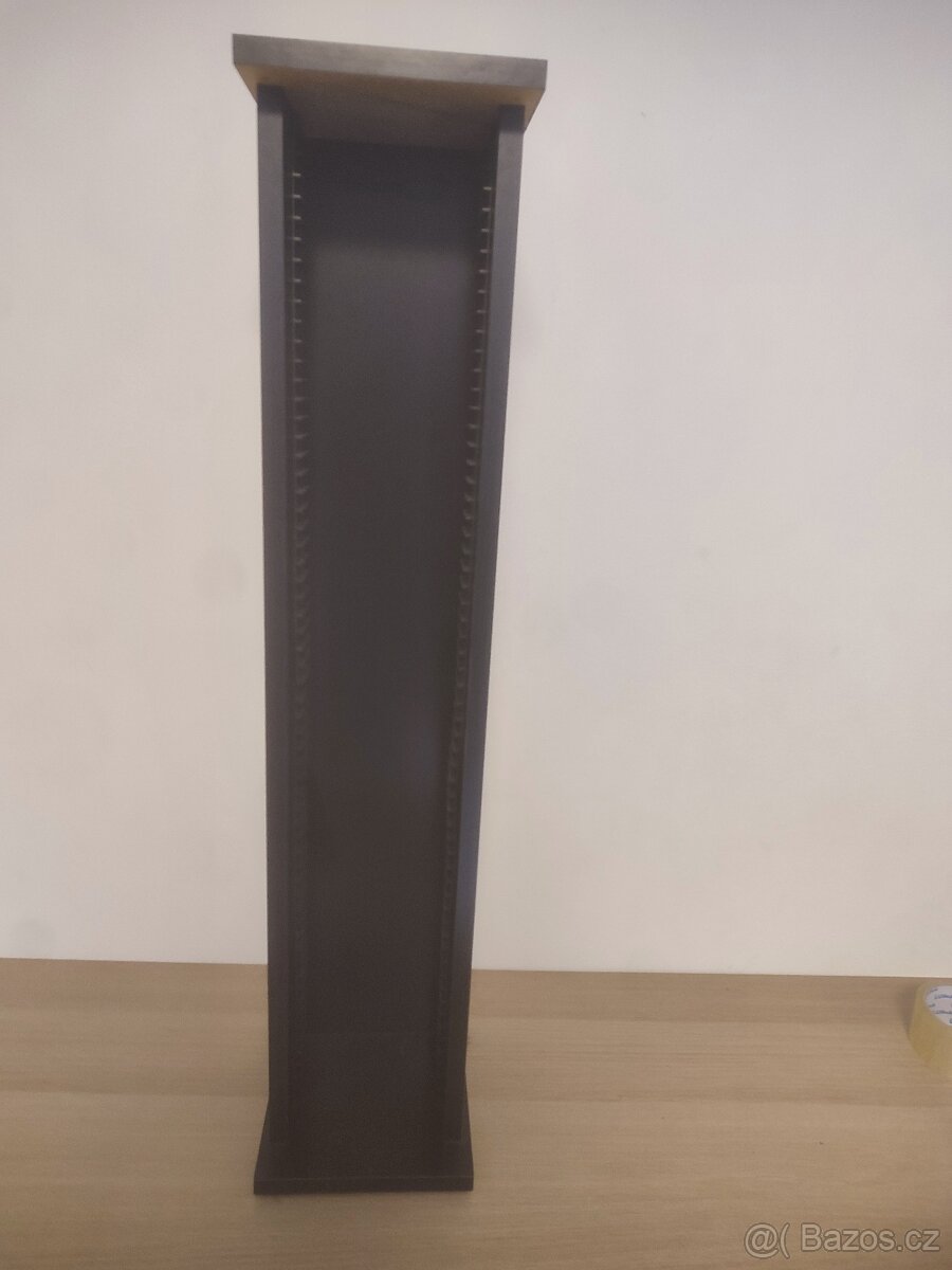 Regál na CD - 3