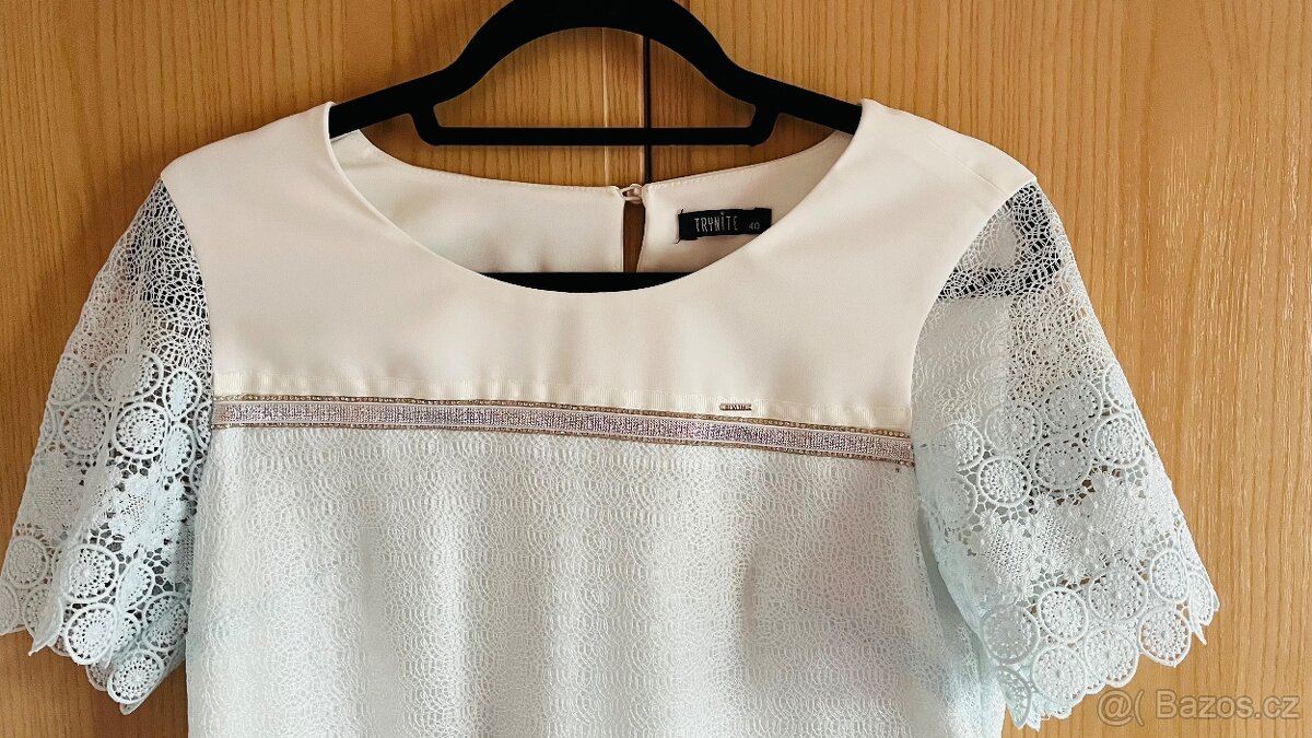 Šaty světle modré, krajkové - 3