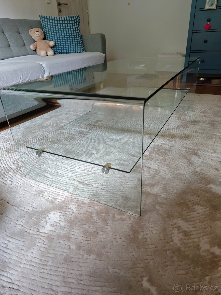 Skleněný konferenční stolek - 3