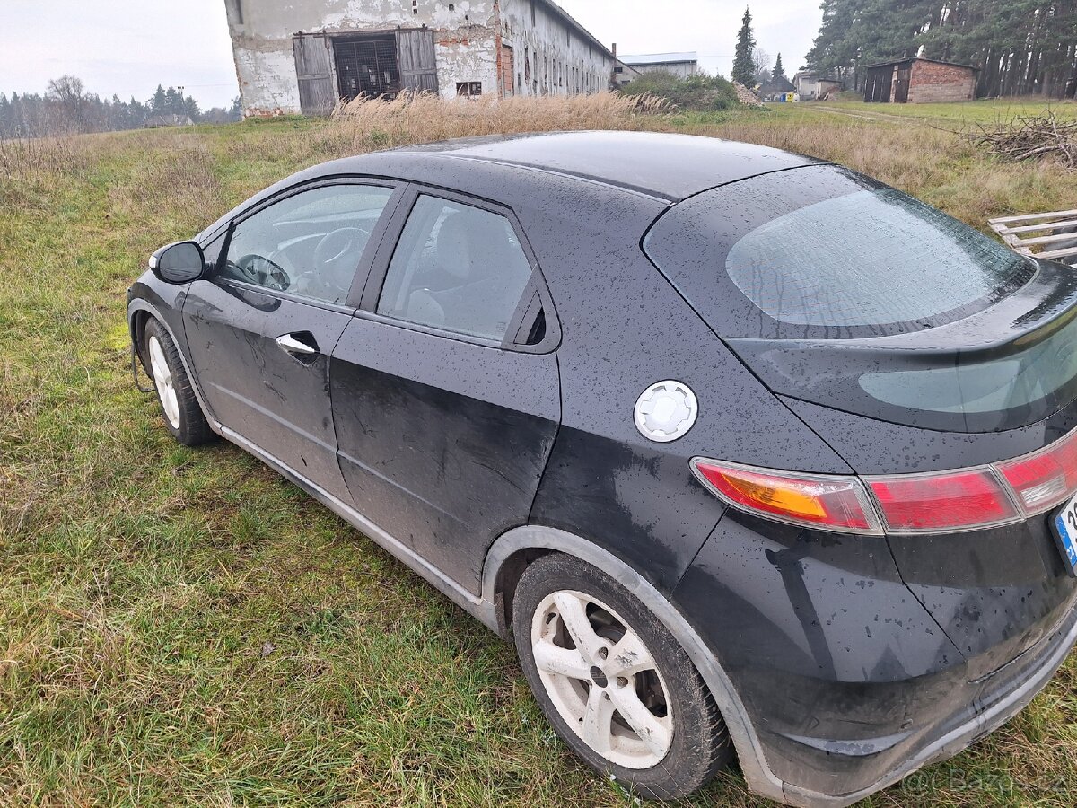 Honda civic 1,4 61kw LPG - 3