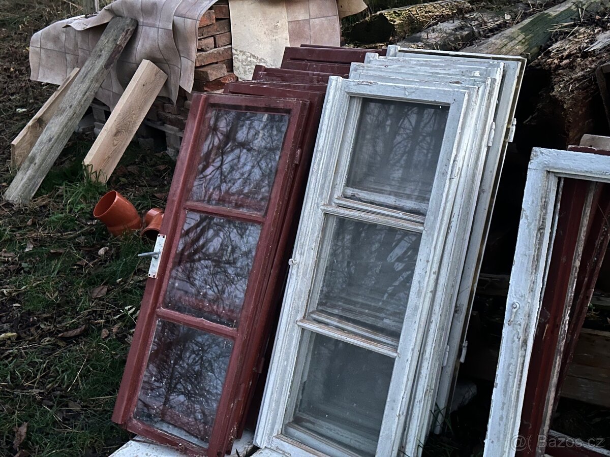 Stará dřevěná dvojitá okna z chalupy 4 ks - 3