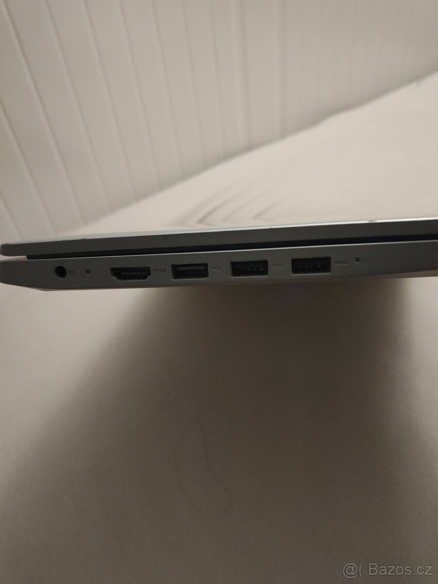 Notebook Lenovo IdeaPad S145 s novou original nabíječkou - 3