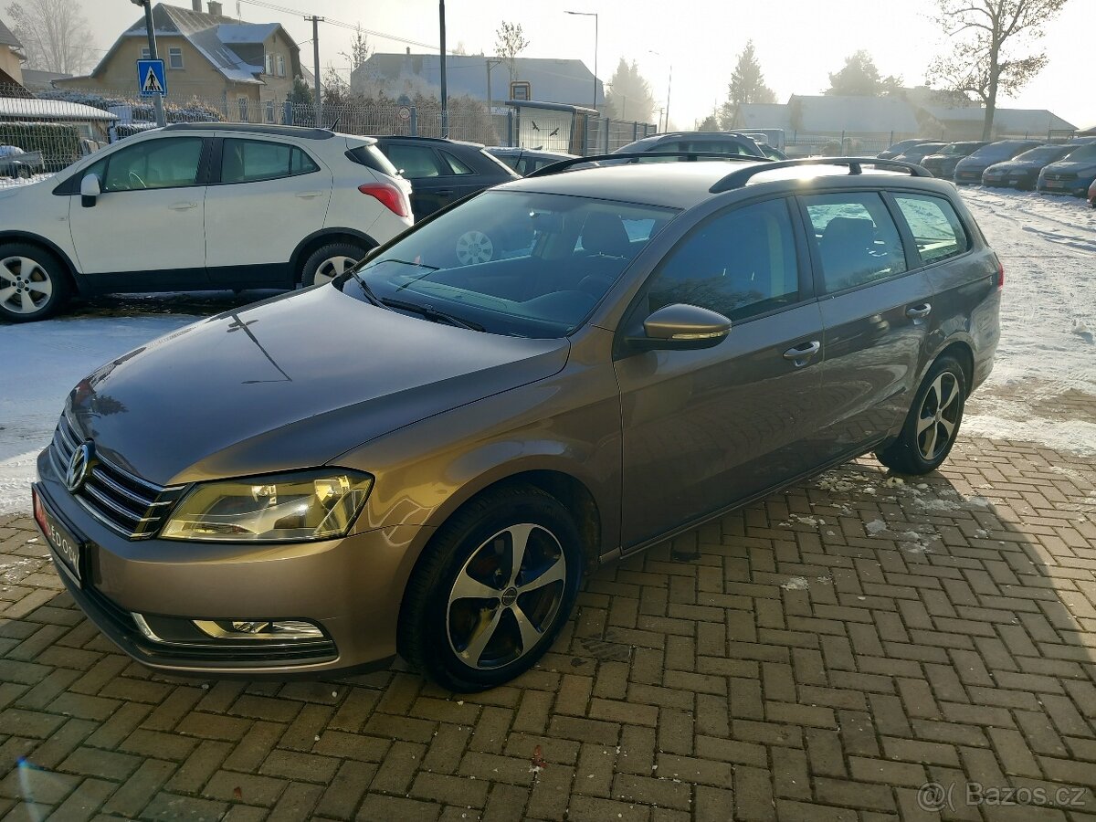 Volkswagen Passat 1.4TSi NAVIGACE VYHŘ.SED, 2x KOLA - 3