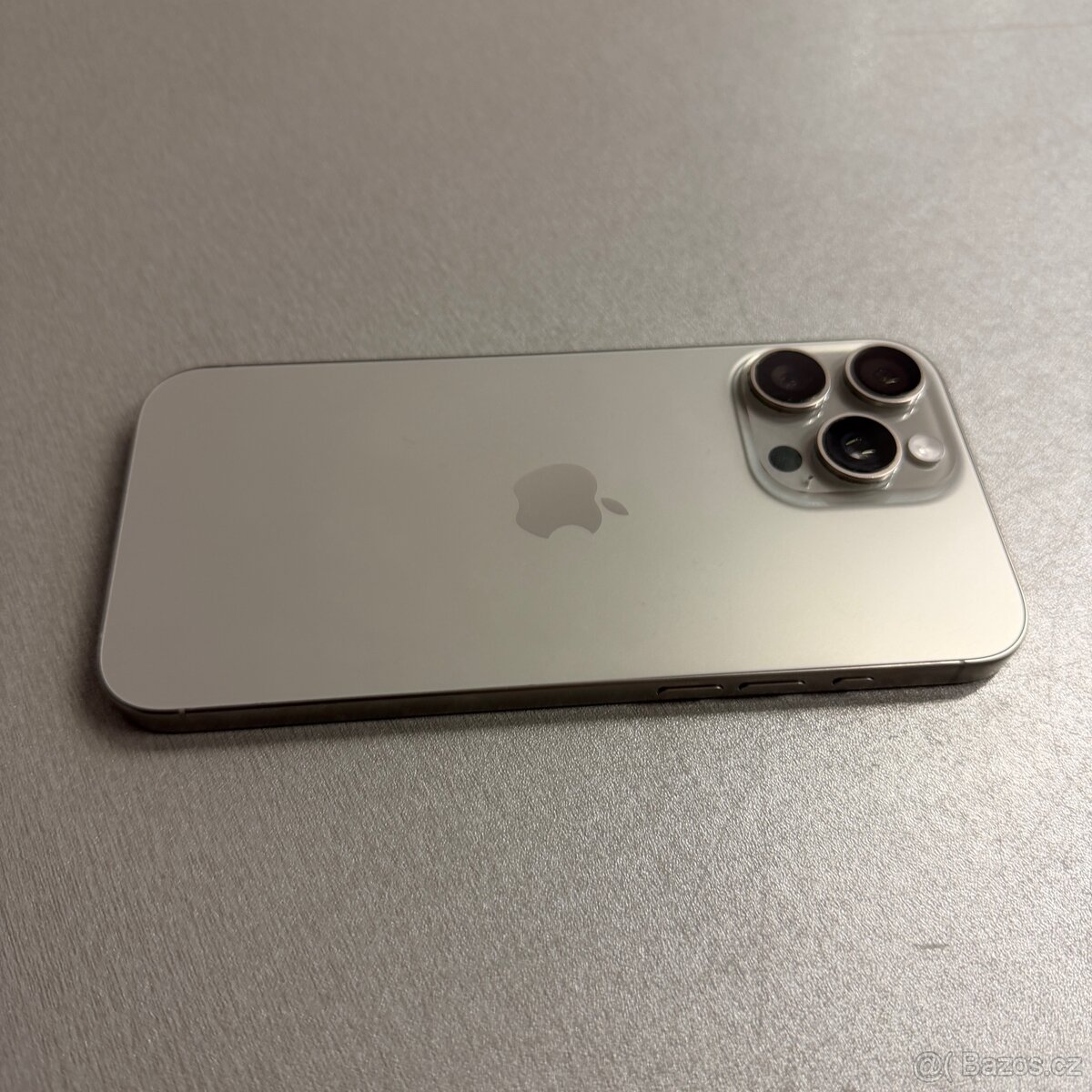 iPhone 16 Pro Max 512GB natural titan, pěkný stav, záruka - 3