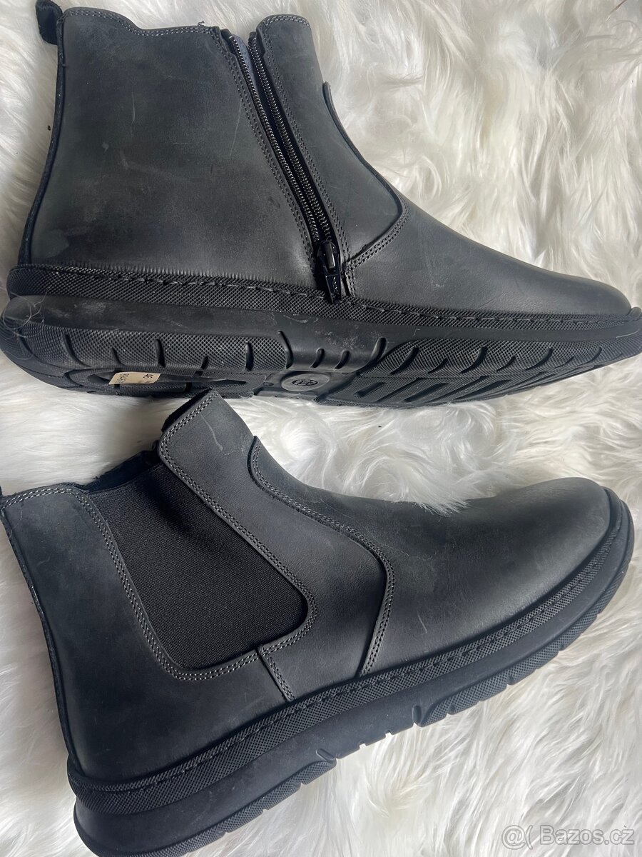 boty Bata černé vel. 46 - stélka = 30 cm NOVÉ PC: 2.399,- Kč - 3