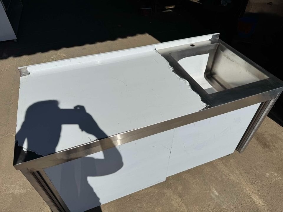 Nerezový stůl s dřezem (délka 100-200cm) - 3