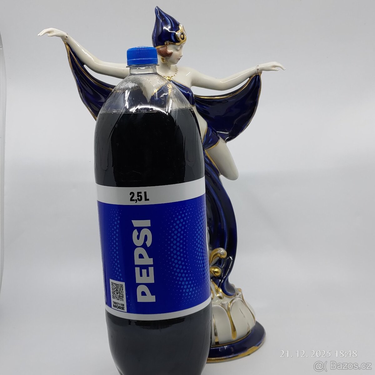 Porcelánová tanečnice - 3