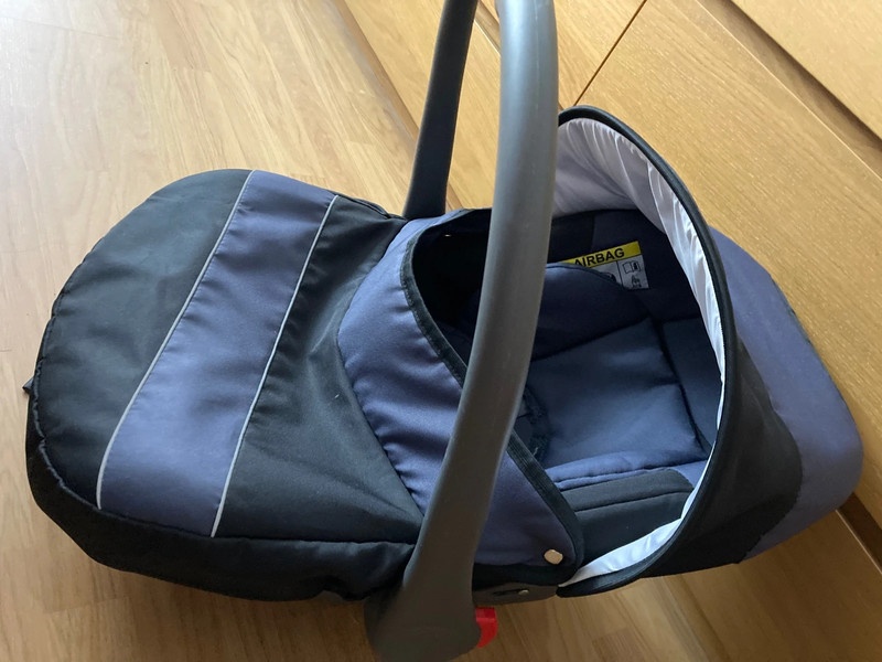 Autosedačka Karwala Carlo, 0-10 kg + adaptéry Britax - 3