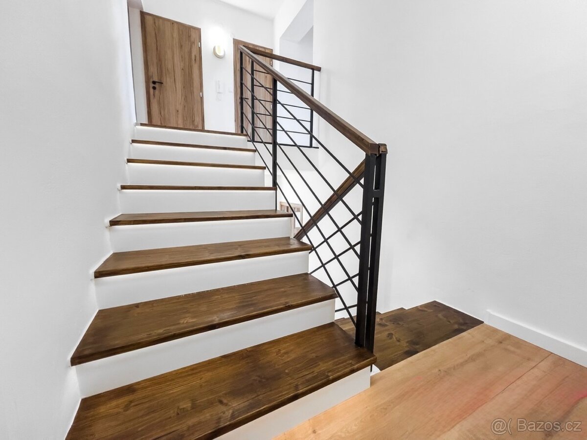 Pronájem rodinného domu v Dobšicích - AKCE - 3