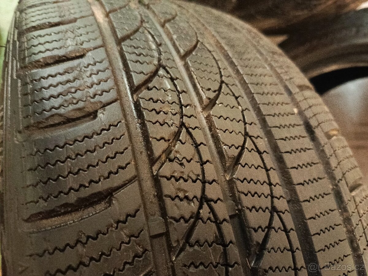 225/45 R18 zimni pneu - 3