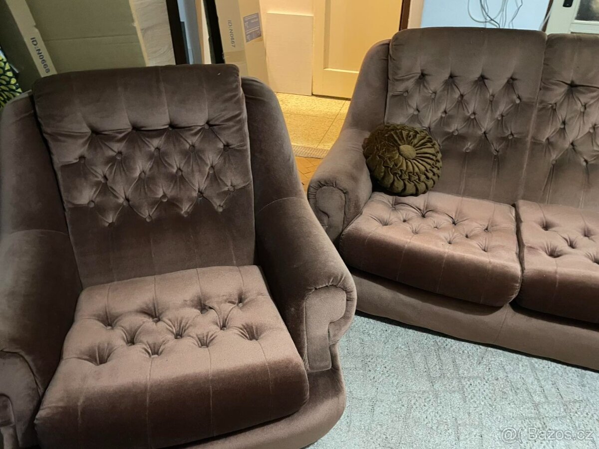 Sedačka starší s křesly - 3