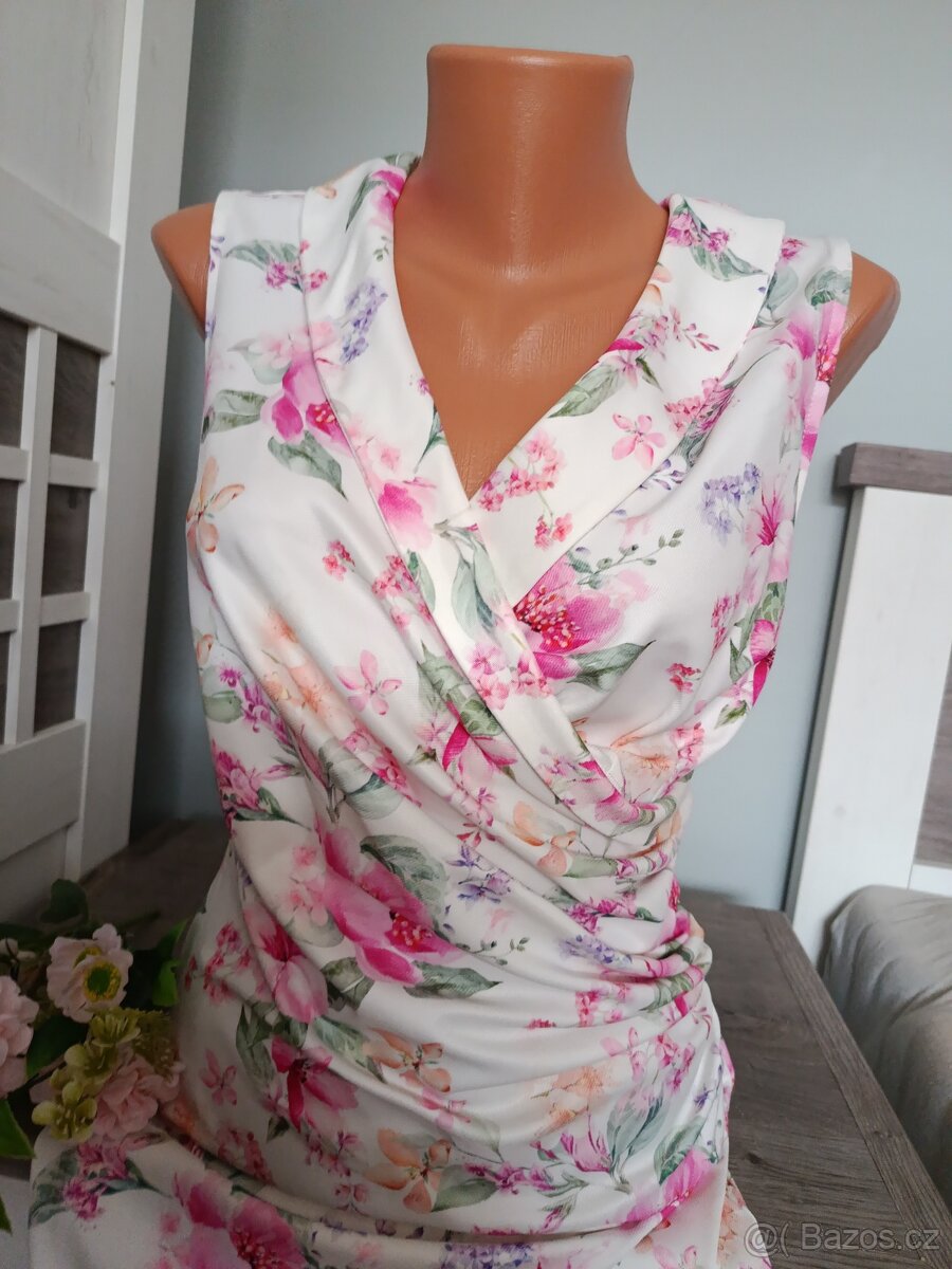 KVĚTINOVÉ ŠATY - 3