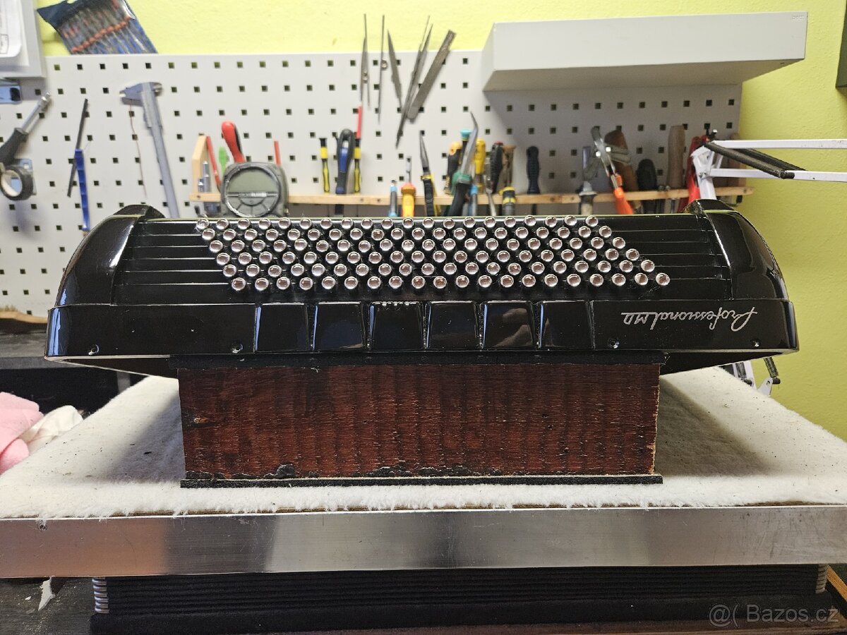Opravy,ladění akordeon,heligonka - 3