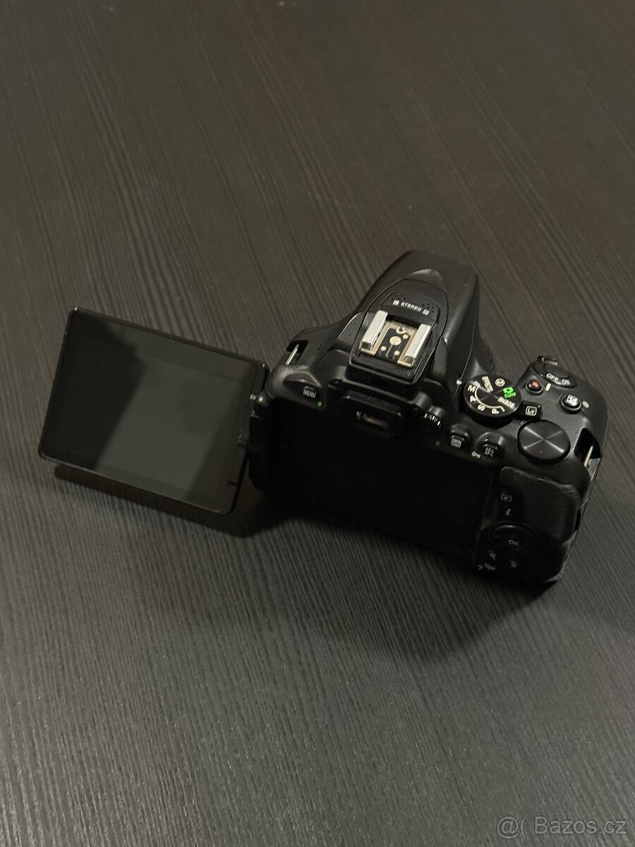 Nikon D5600+ objektivy+příslušenství - 3