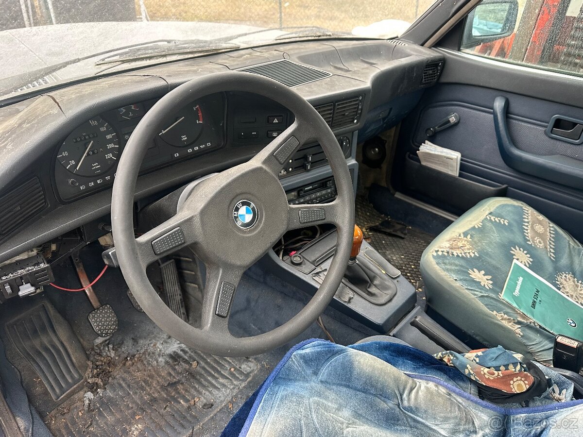 Rozprodám na díly BMW 5 e28 2.4td - 3