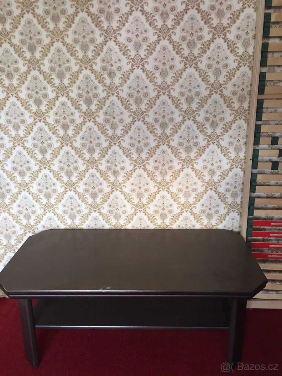 KONFERENČNÍ STOLEK - 3