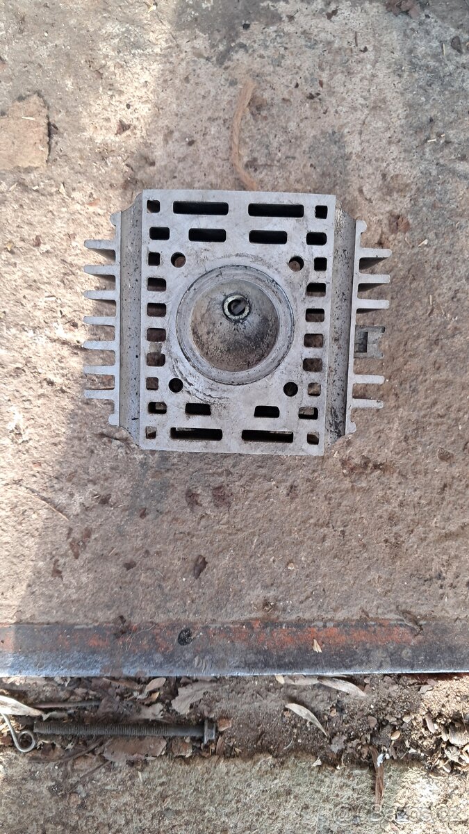 Babetta 210 hlava - 3