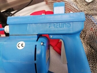 Pila K18-01 + balancér - FREUND - 3