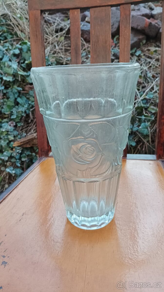 Stará váza sklo - 3