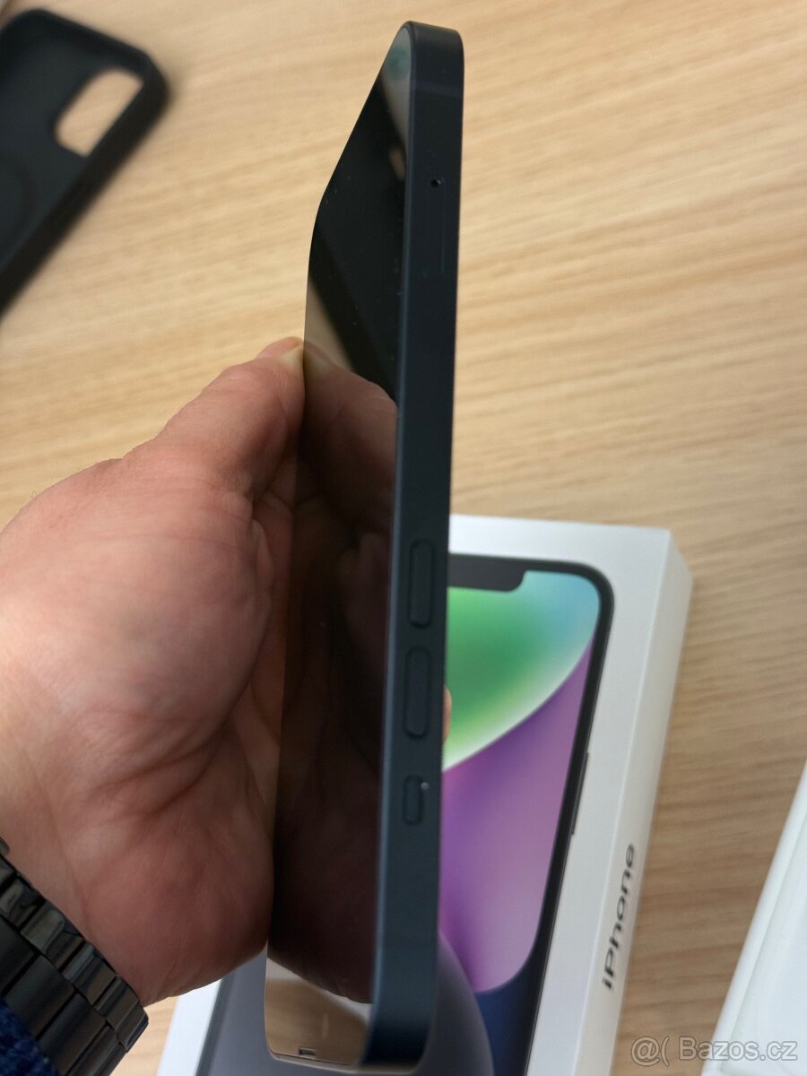 Prodám iPhone 14, 128 GB, midnight - 3