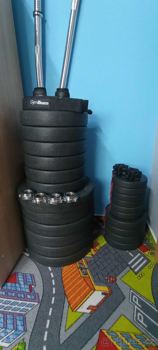 Nakládací činky + bandáže z GymBeam - 3