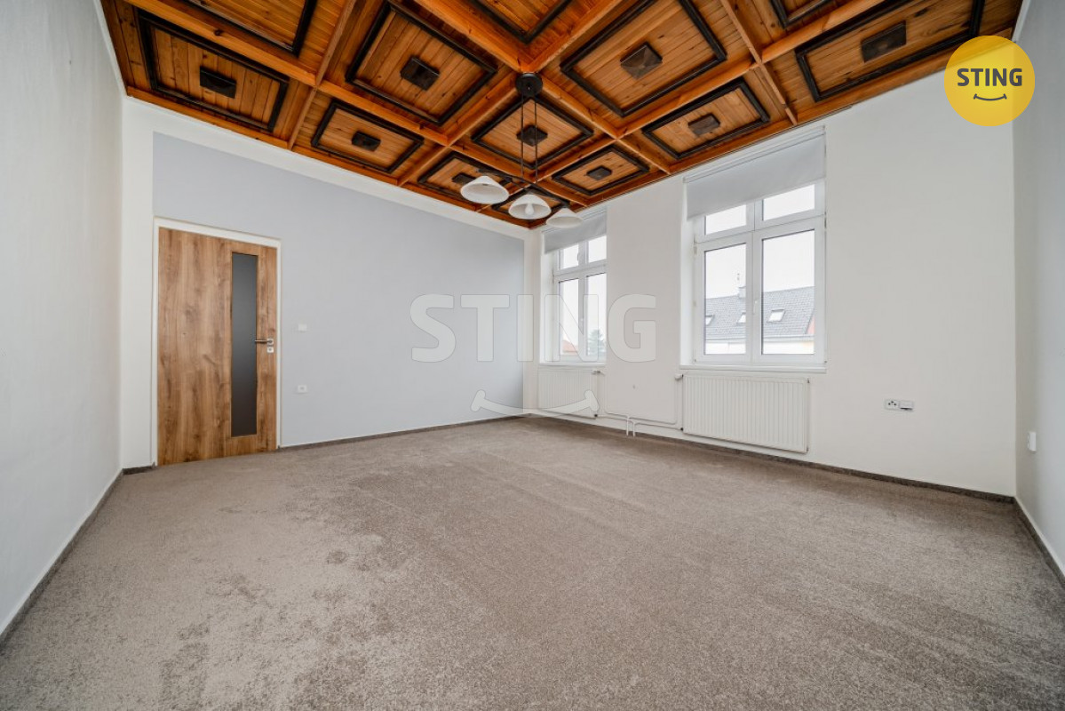 Pronájem bytu 3+1 v rodinném domě, 134018 - 3