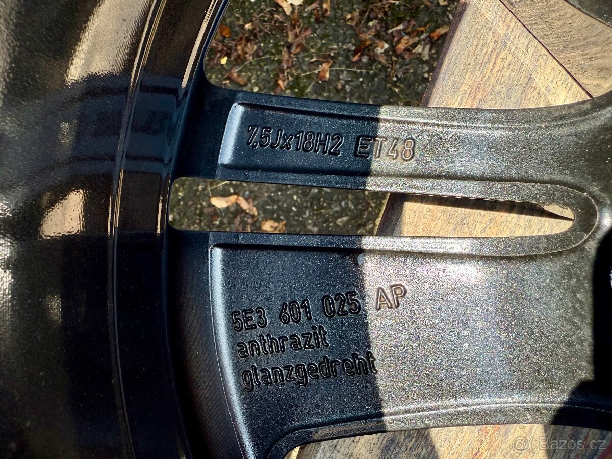 Prodám originál alu disk Škoda - COMET 18" 1ks - 3