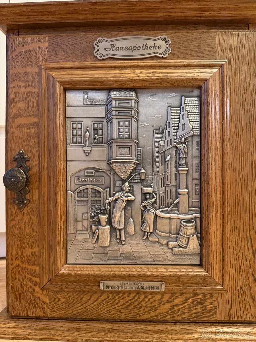 Starožitná skříň - 3