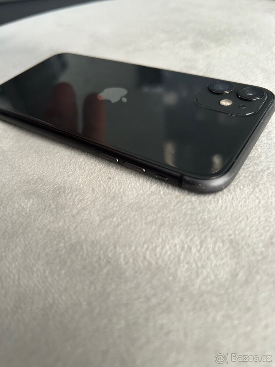 iPhone 11 - 3