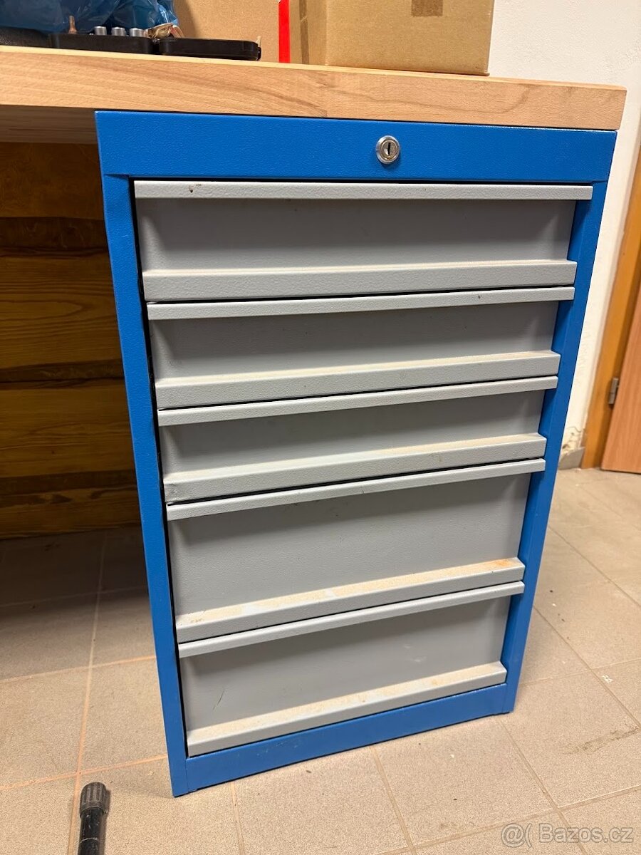 Pracovní dílenské ponky - 3