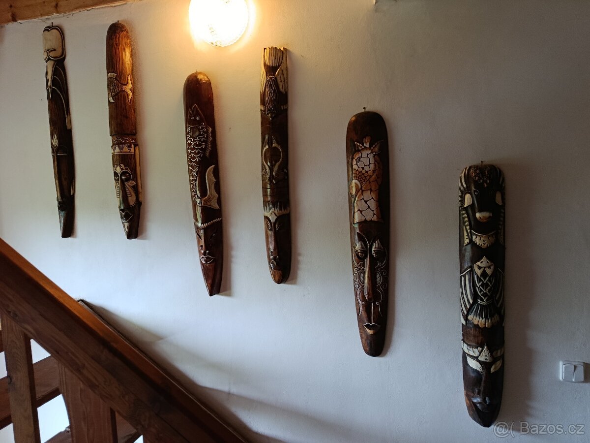 Sbírka 17 ks dřevěných masek - 3