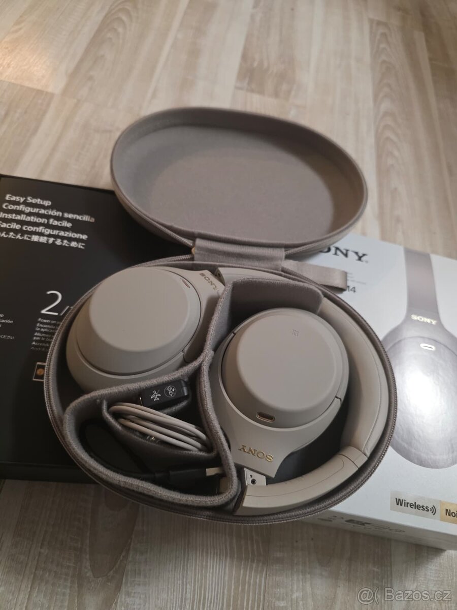 Sluchátka Sony WH-1000XM4 - 3