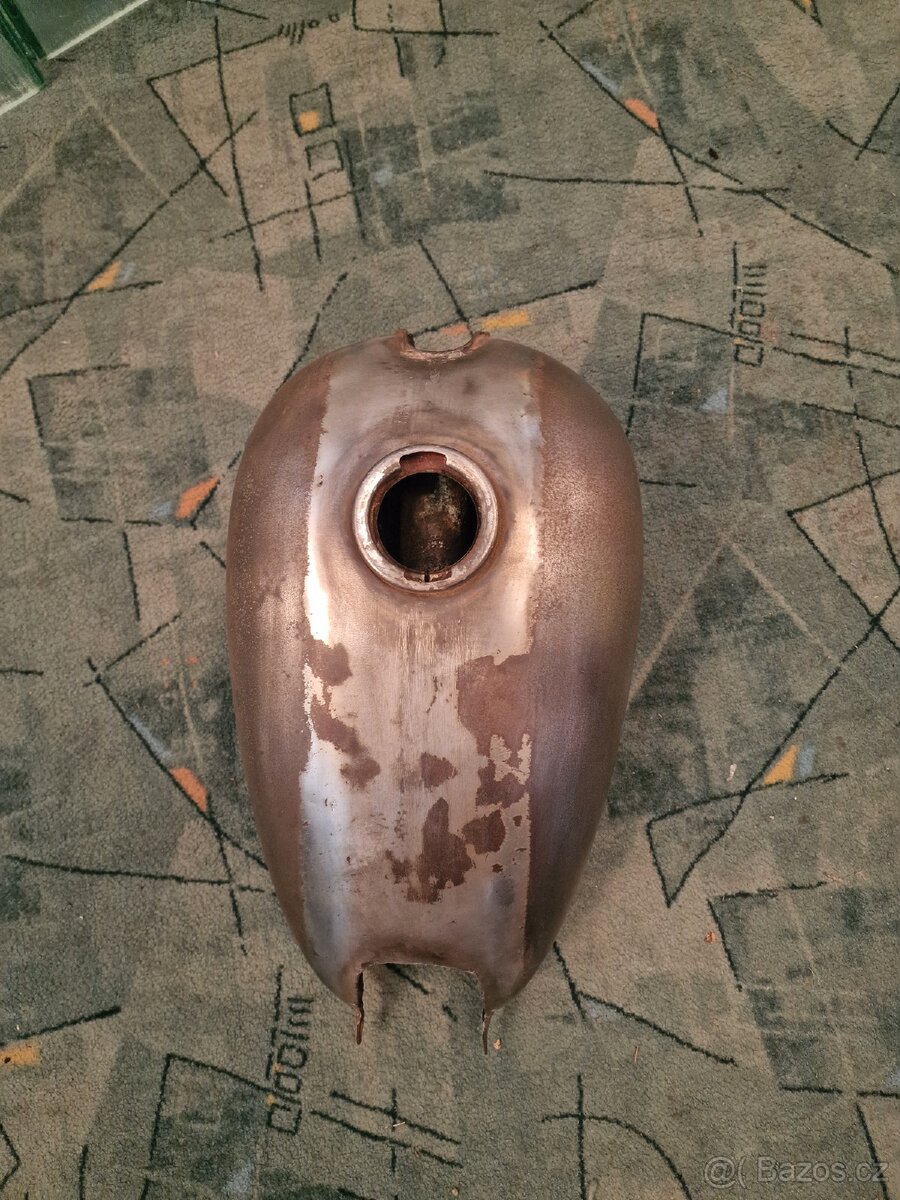 Nádrž ČZ 125/150C - 3