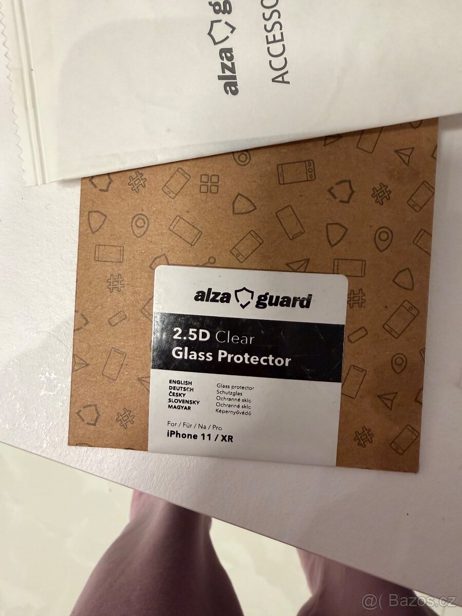 Ochranne sklicko na Iphone 11 - 3