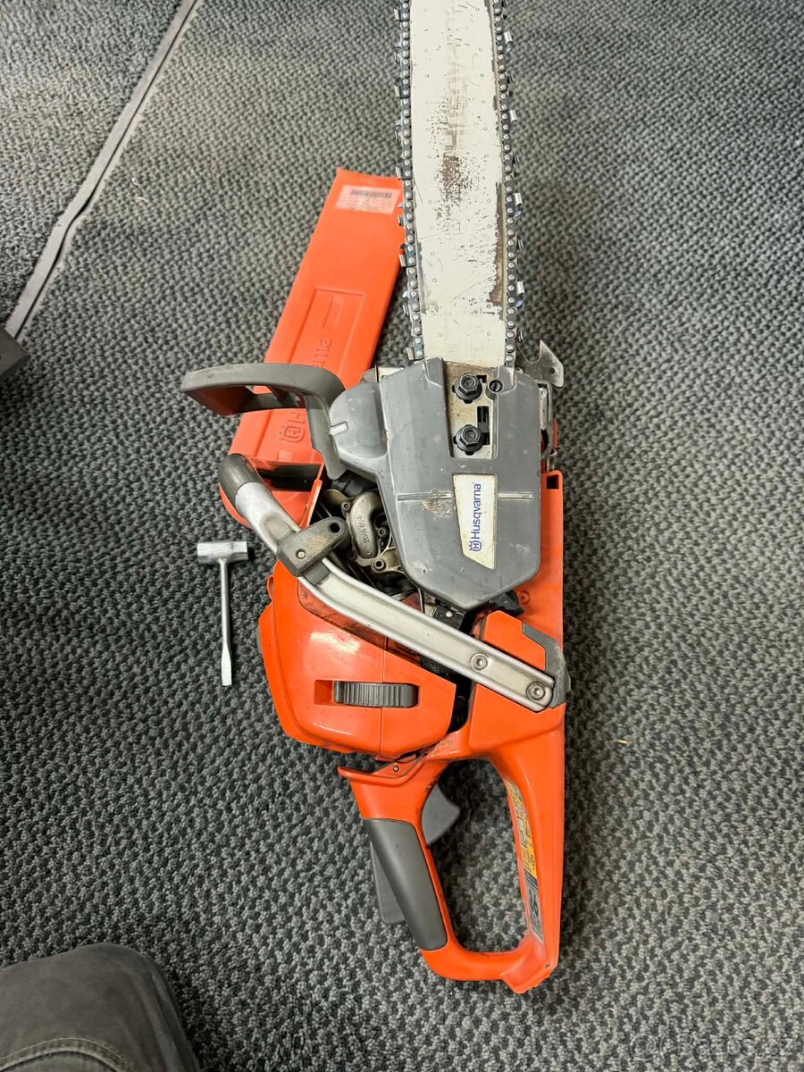 Husqvarna 560 XP motorová pila - 3