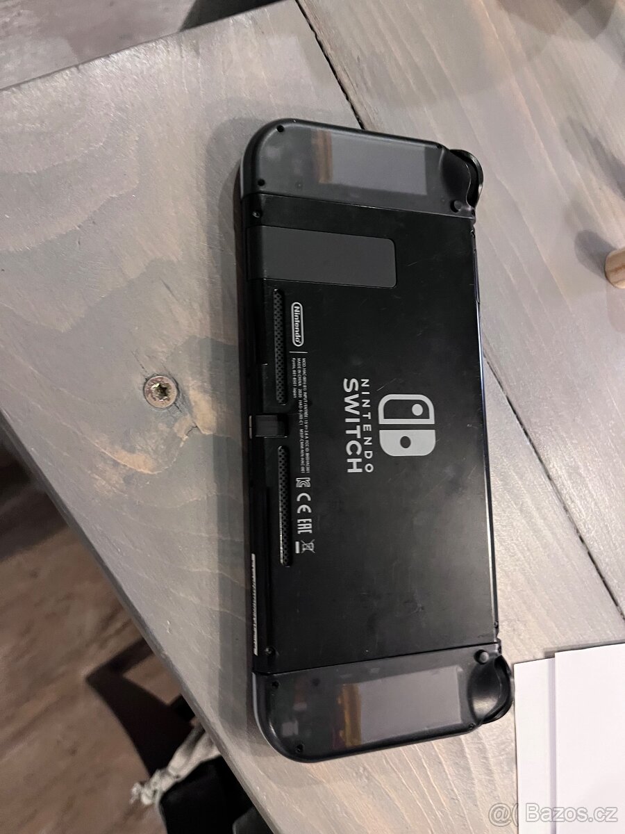 Nintendo switch - 3