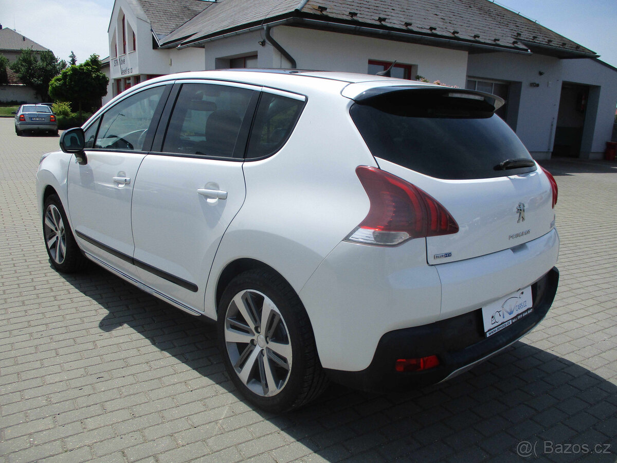 PEUGEOT 3008 Hybrid 4x4 Allure Pano Navi LED 2015 - 3