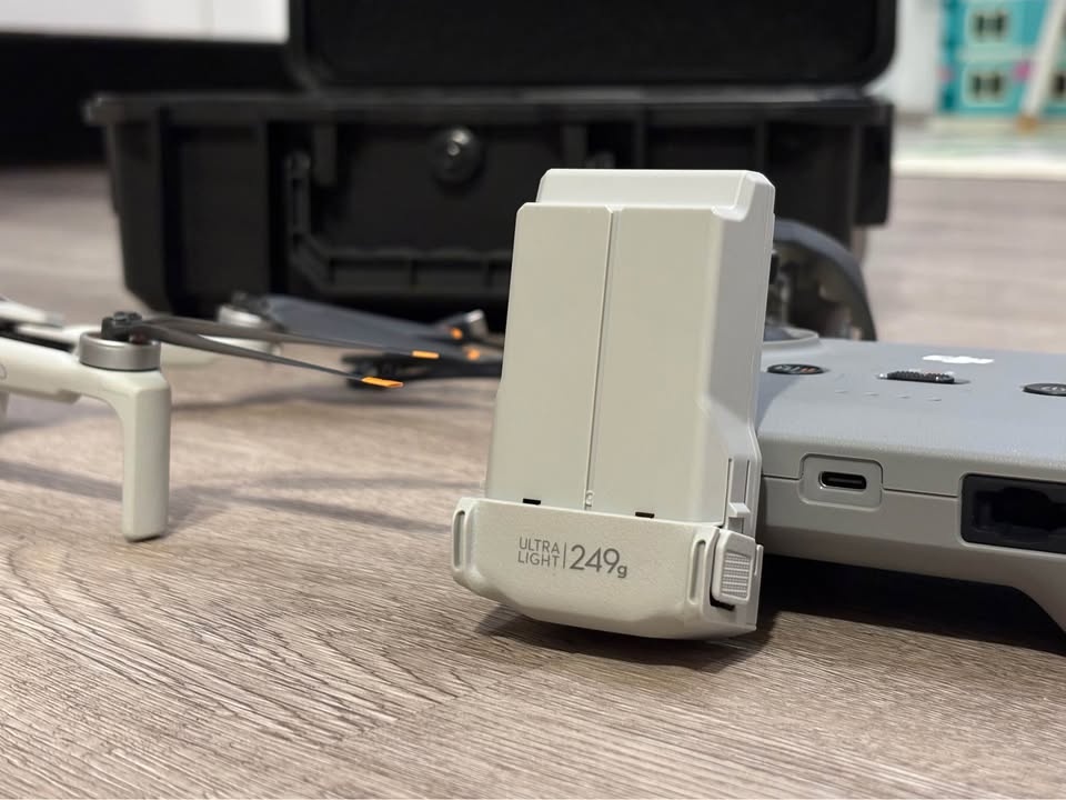 DJI Mini 4 Pro ve špičkovém stavu A1 - 3