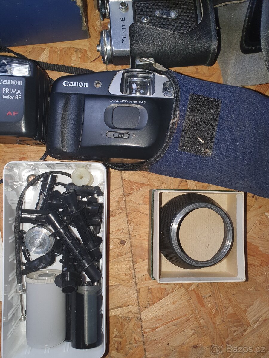 Stare fotoaparaty plus dva kusy ZENITH E. - 3