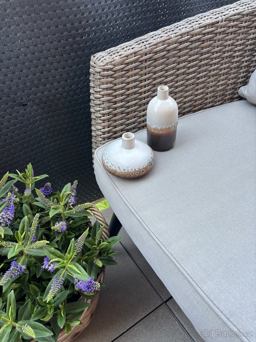 Sada 2 ks váziček Harislava - 3