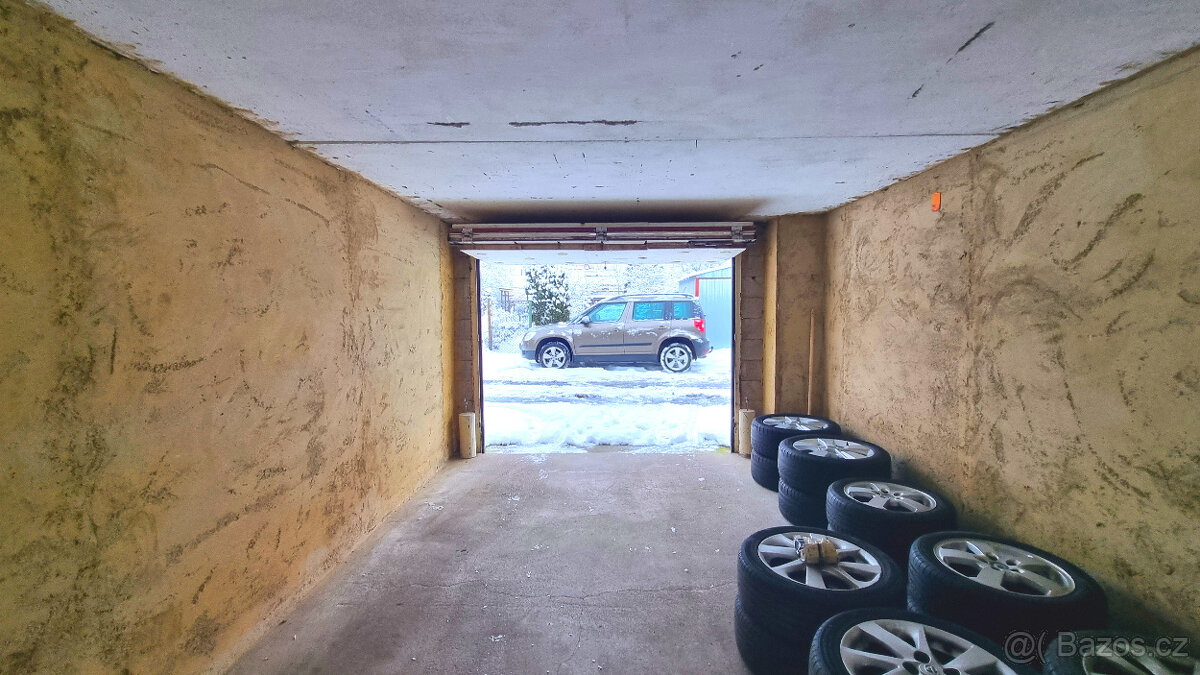 Pronájem garáže Kněževes - 3