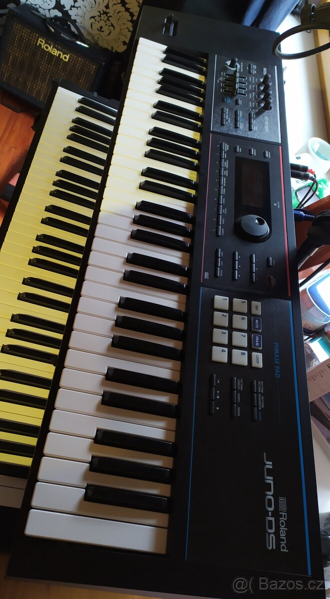 Roland Juno DS61 - 3