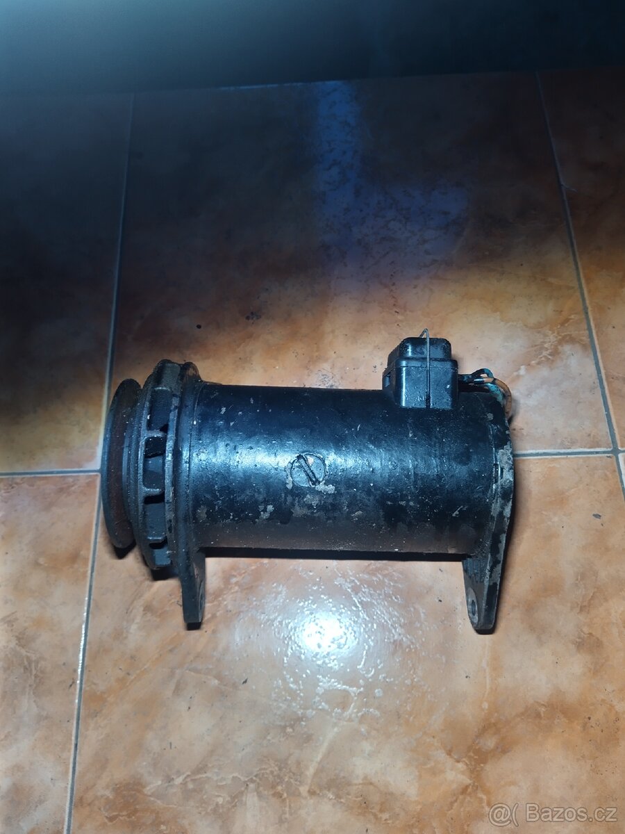 Wartburg 311,312 dynamo 6V - 3