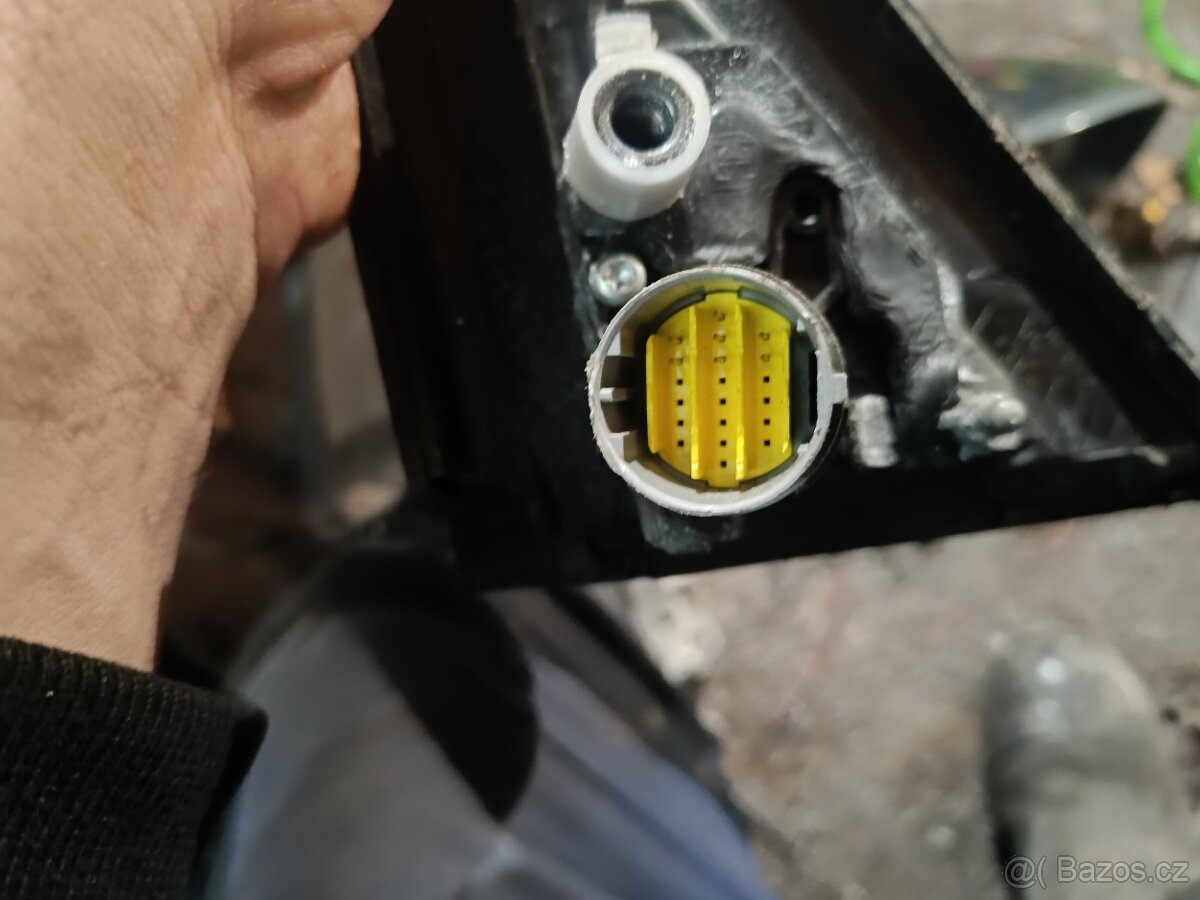 Espace IV zrcátka - 3