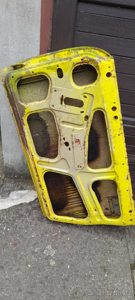 Dveře škoda 110r - 3